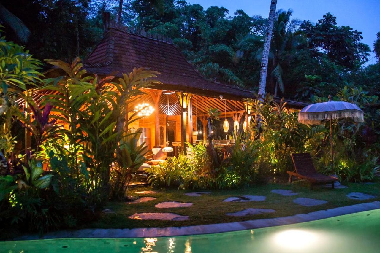 Villa Mahadevi Jungle Retreat Joglo 1 Ubud Dış mekan fotoğraf